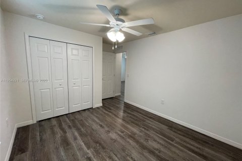 Villa ou maison à vendre à LaBelle, Floride: 3 chambres № 2008975 - photo 10