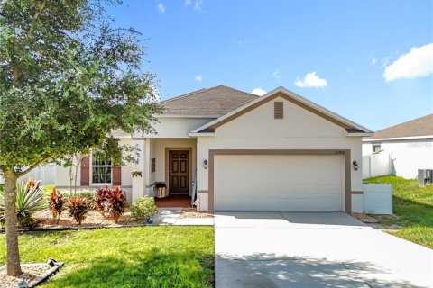 Casa en venta en Mascotte, Florida, 3 dormitorios, 158.4 m2 № 1902459 - foto 1