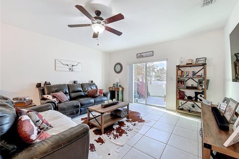 Casa en venta en Mascotte, Florida, 3 dormitorios, 158.4 m2 № 1902459 - foto 14