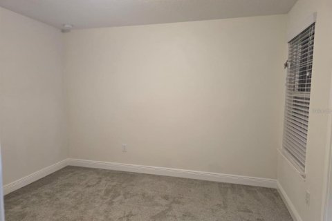 Снять в аренду таунхаус в Тампа, Флорида 6 комнат, 214.33м2, № 2277375 - фото 18
