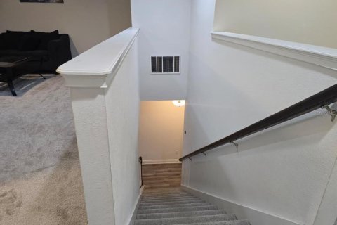 Снять в аренду таунхаус в Тампа, Флорида 6 комнат, 214.33м2, № 2277375 - фото 7