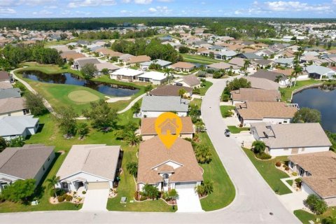 House in Port Charlotte, Florida 2 bedrooms, 164.9 sq.m. № 1734790 - photo 23