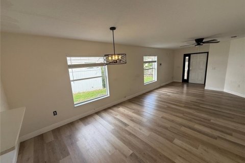 Villa ou maison à vendre à Ruskin, Floride: 5 chambres, 202.53 m2 № 2424018 - photo 3