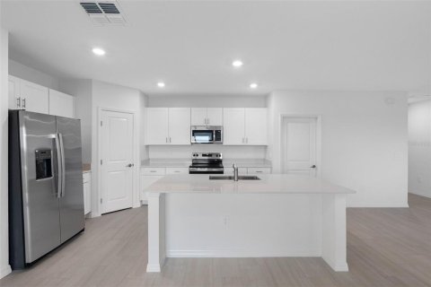 House in Palmetto, Florida 4 bedrooms, 173.73 sq.m. № 2393711 - photo 18