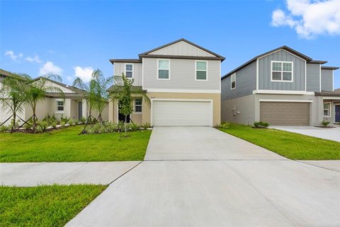 House in Palmetto, Florida 4 bedrooms, 173.73 sq.m. № 2393711 - photo 3