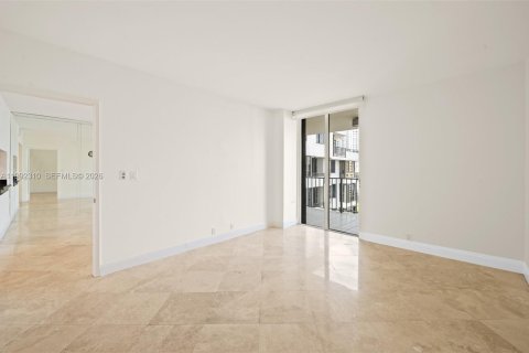 Condominio en alquiler en Miami, Florida, 1 dormitorio, 77.67 m2 № 2055517 - foto 17