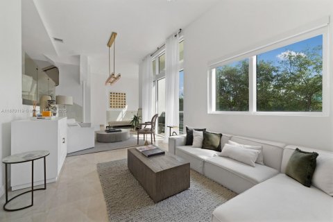 Купить таунхаус в Майами-Бич, Флорида 2 спальни, 173.17м2, № 1926596 - фото 2