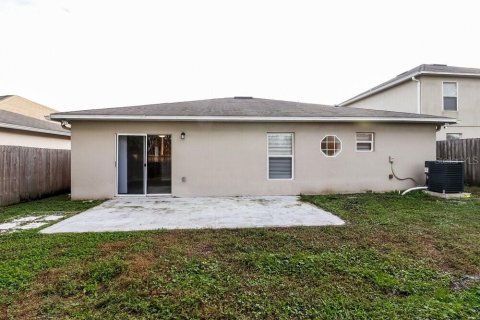House in Wesley Chapel, Florida 4 bedrooms, 174.1 sq.m. № 1902773 - photo 14