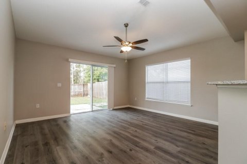House in Wesley Chapel, Florida 4 bedrooms, 174.1 sq.m. № 1902773 - photo 2