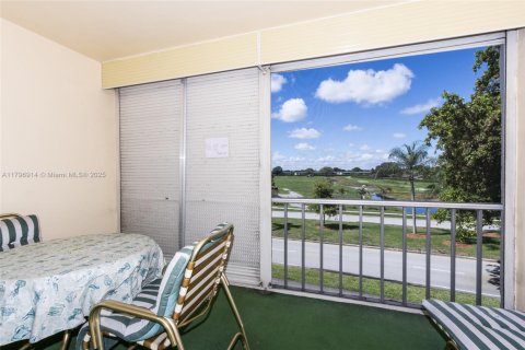 Condo in Margate, Florida, 2 bedrooms  № 2035723 - photo 20