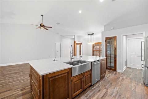Casa en venta en Hudson, Florida, 5 dormitorios, 331.29 m2 № 1559242 - foto 13