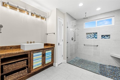 Casa en venta en Hudson, Florida, 5 dormitorios, 331.29 m2 № 1559242 - foto 20