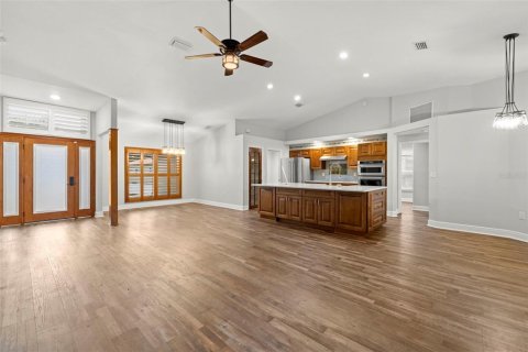 Casa en venta en Hudson, Florida, 5 dormitorios, 331.29 m2 № 1559242 - foto 9