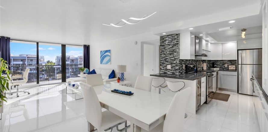 Condo à Fort Lauderdale, Floride, 2 chambres № 1715603