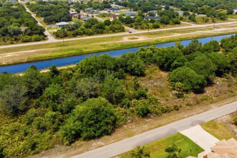 Land in Lehigh Acres, Florida № 2165107