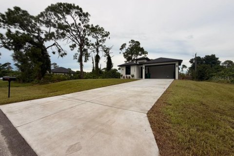 Villa ou maison à vendre à Port Charlotte, Floride: 3 chambres, 108.7 m2 № 2422807 - photo 8