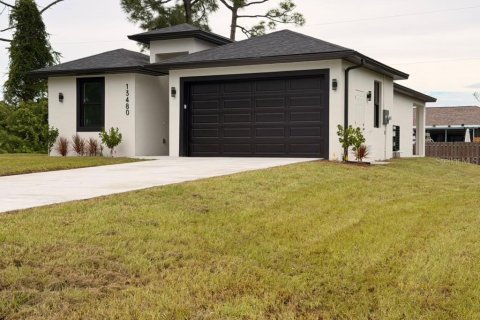 Villa ou maison à vendre à Port Charlotte, Floride: 3 chambres, 108.7 m2 № 2422807 - photo 2