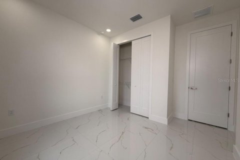 Villa ou maison à vendre à Port Charlotte, Floride: 3 chambres, 108.7 m2 № 2422807 - photo 15