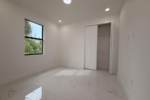 Villa ou maison à vendre à Port Charlotte, Floride: 3 chambres, 108.7 m2 № 2422807 - photo 17
