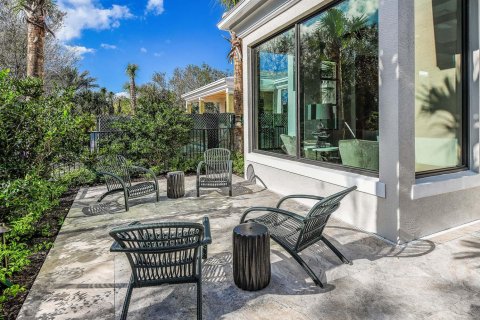 House in Palm Beach Gardens, Florida 5 bedrooms, 480.03 sq.m. № 2146811 - photo 18