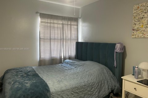 Купить кондоминиум в Тамарак, Флорида 2 спальни, 99.87м2, № 2007846 - фото 4