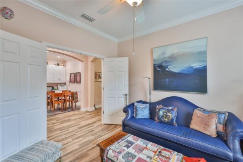 House in Sun City Center, Florida 3 bedrooms, 167.22 sq.m. № 1894418 - photo 8