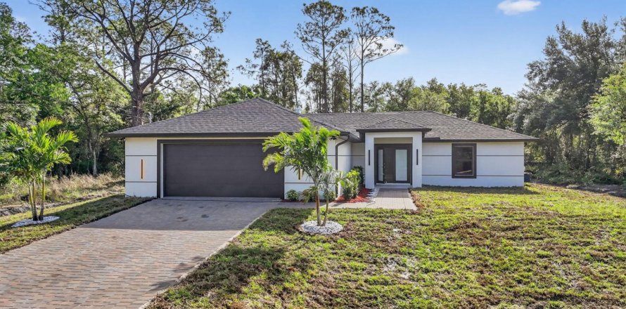 Villa ou maison à Lehigh Acres, Floride 3 chambres, 166.48 m2 № 2146543