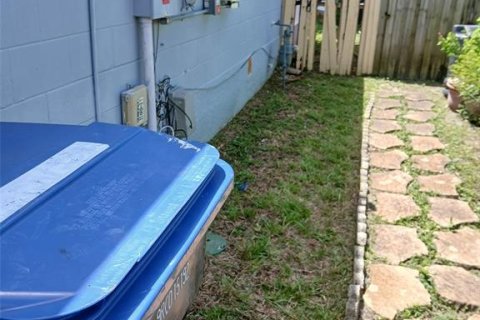 House in Orlando, Florida 3 bedrooms, 105.82 sq.m. № 1838554 - photo 2