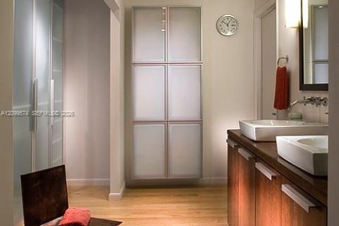 Condo à Miami, Floride, 2 chambres № 2397505