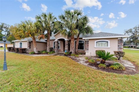 House in Ocala, Florida 3 bedrooms, 284.37 sq.m. № 1568904 - photo 2