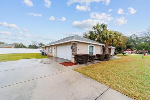 House in Ocala, Florida 3 bedrooms, 284.37 sq.m. № 1568904 - photo 30