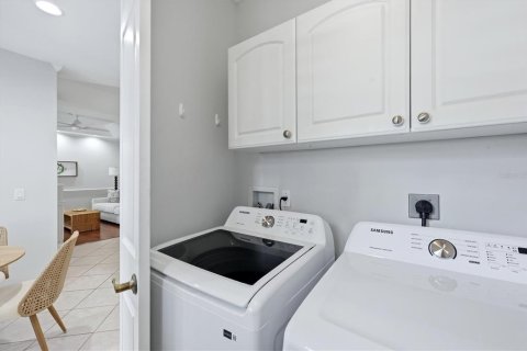 House in Bradenton, Florida 3 bedrooms, 184.04 sq.m. № 2213490 - photo 30