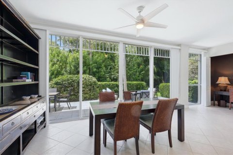 House in Bradenton, Florida 3 bedrooms, 184.04 sq.m. № 2213490 - photo 12