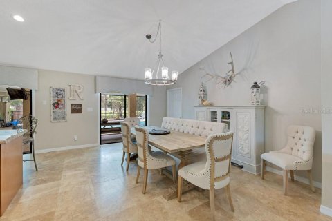 House in Kissimmee, Florida 4 bedrooms, 278.8 sq.m. № 1800026 - photo 7