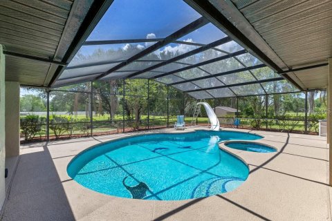House in Kissimmee, Florida 4 bedrooms, 278.8 sq.m. № 1800026 - photo 23