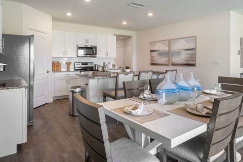 Casa en alquiler en Davenport, Florida, 3 dormitorios, 155.33 m2 № 1359163 - foto 1