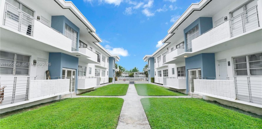 Condo à Miami Beach, Floride, 2 chambres  № 2011653