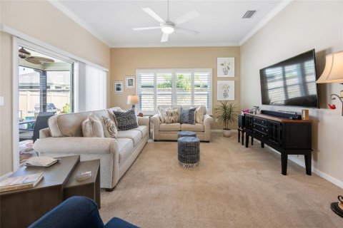 Casa en venta en The Villages, Florida, 3 dormitorios, 153.01 m2 № 1914250 - foto 8