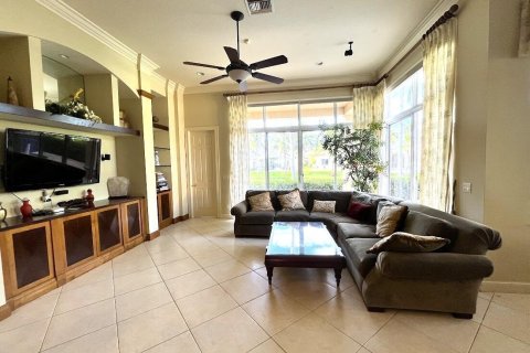 Villa ou maison à louer à Plantation, Floride: 4 chambres, 369.47 m2 № 2390217 - photo 22
