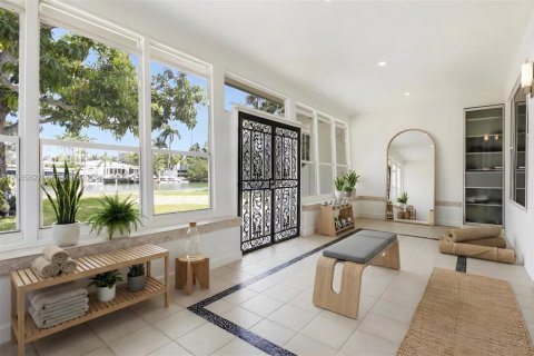 Casa en venta en Miami Beach, Florida, 4 dormitorios, 262.82 m2 № 2339938 - foto 4