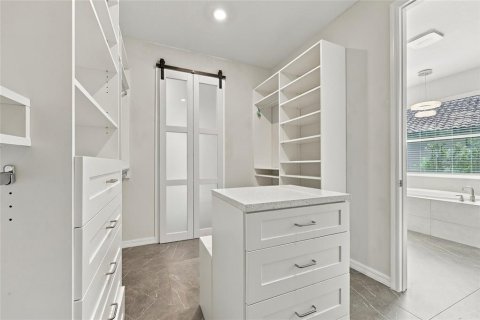 Casa en venta en Kissimmee, Florida, 4 dormitorios, 224.82 m2 № 2378066 - foto 23