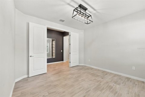 Casa en venta en Kissimmee, Florida, 4 dormitorios, 224.82 m2 № 2378066 - foto 8