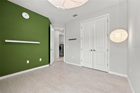 Casa en venta en Kissimmee, Florida, 4 dormitorios, 224.82 m2 № 2378066 - foto 30