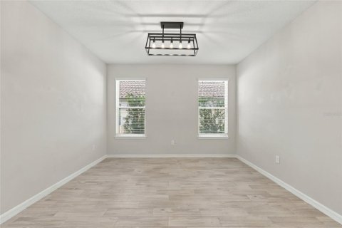 Casa en venta en Kissimmee, Florida, 4 dormitorios, 224.82 m2 № 2378066 - foto 7