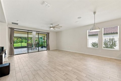 Casa en venta en Kissimmee, Florida, 4 dormitorios, 224.82 m2 № 2378066 - foto 17