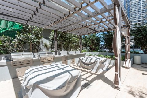 Снять в аренду кондоминиум в Майами, Флорида № 2047347 - фото 22