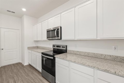 Villa ou maison à vendre à Winter Haven, Floride: 5 chambres, 208.47 m2 № 1717079 - photo 6