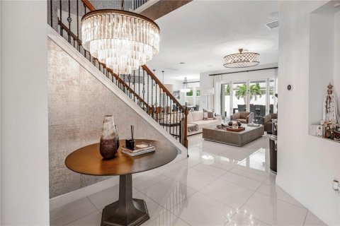 Casa en venta en Orlando, Florida, 6 dormitorios, 503.72 m2 № 1908707 - foto 9