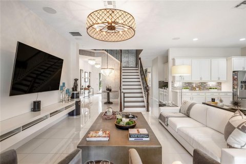 Casa en venta en Orlando, Florida, 6 dormitorios, 503.72 m2 № 1908707 - foto 13