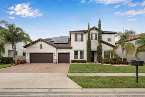 Casa en venta en Orlando, Florida, 6 dormitorios, 503.72 m2 № 1908707 - foto 1